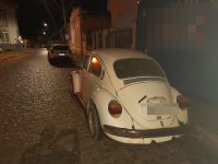 idoso-tem-fusca-furtado-e-so-percebe-quando-e-avisado-pela-policia-que-veiculo-foi-recuperado