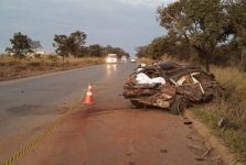 passageiro-de-carro-morre-em-acidente-na-mg-164,-entre-martinho-campos-e-pompeu