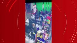 video:-dupla-e-presa-apos-roubo-a-supermercado-em-claudio