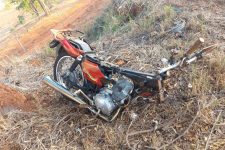 motociclista-morre-ao-bater-de-frente-com-caminhonete-na-mg-431,-em-para-de-minas