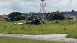 mais-um-helicoptero-cai-no-aeroporto-de-para-de-minas-em-menos-de-uma-semana