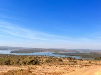 bombeiros-buscam-ultima-vitima-que-desapareceu-em-represa-apos-barco-virar-em-mg