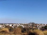 frente-fria-derruba-temperaturas-e-melhora-qualidade-do-ar,-mas-calor-deve-voltar-no-meio-da-semana-em-divinopolis-e-regiao