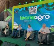 tecnoagro-2024:-debates-sobre-futuro-da-pecuaria,-biocombustiveis-e-inteligencia-artificial-no-campo-marcam-o-1o-dia-do-evento