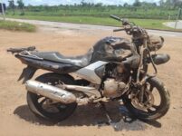 motociclista-morre-apos-colisao-com-carreta-na-mg-050,-em-itauna